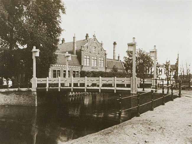 De enige tot nu toe bekende foto van brug 172P
              <br/>
              Beeldbank Stadsarchief Amsterdam, zj